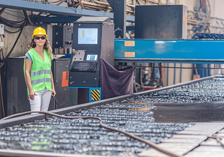 Wide Temperature LCDs Technology Built for Extreme Environments