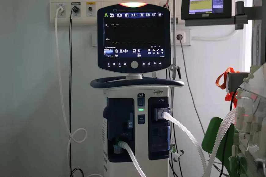 Medical Equipment Display Monitor