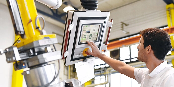 Best Industrial Monitor manufacturer for Harsh Environments