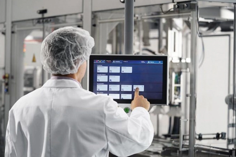 Why Custom Industrial LCD Monitors Are Essential for Specialized Equipment